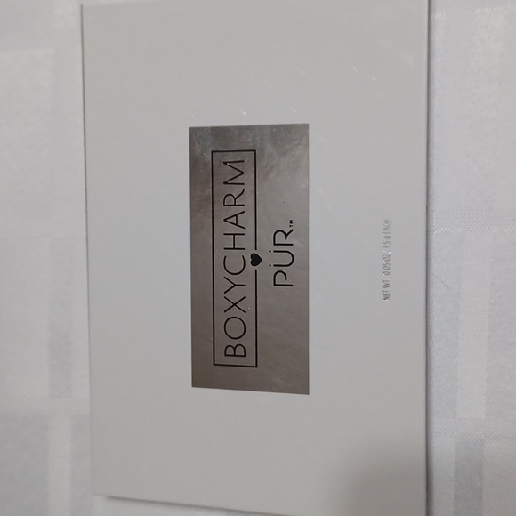 PÜR x Boxycharm Palette - Picture 3 of 4